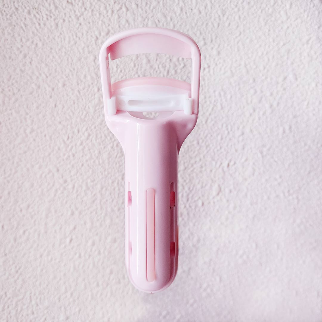 Pretty Pink Lash Curler